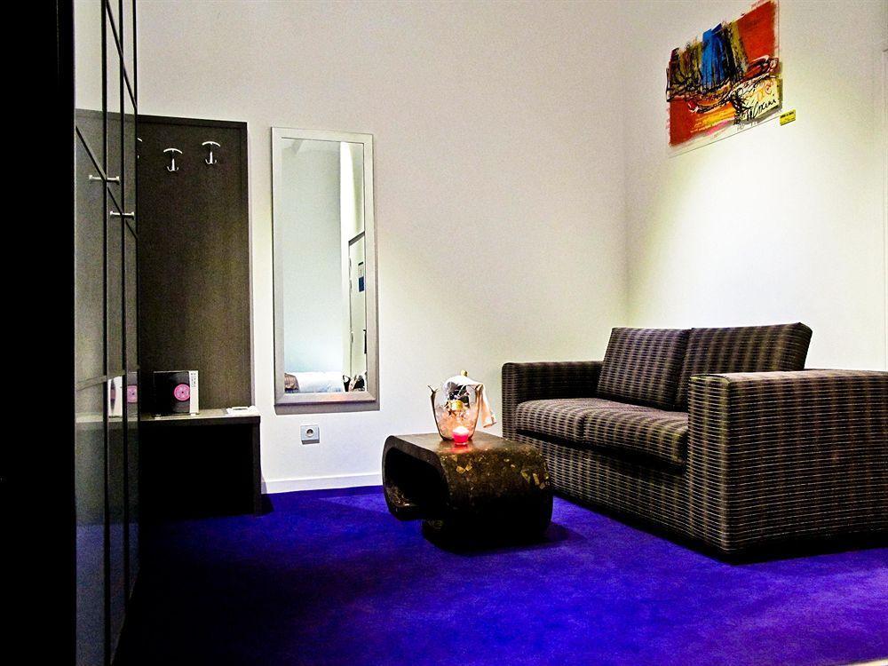 Music Hotel Марсилия Екстериор снимка