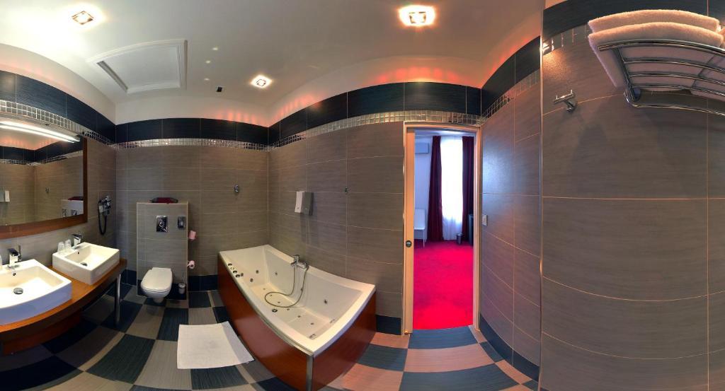 Music Hotel Марсилия Стая снимка
